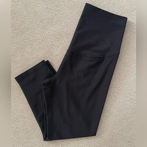 Size Medium, Black, Maternity Full Panel PowerSoft Crop Leggings